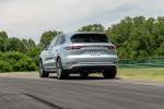 Porsche Cayenne Turbo 2018 года (NA)